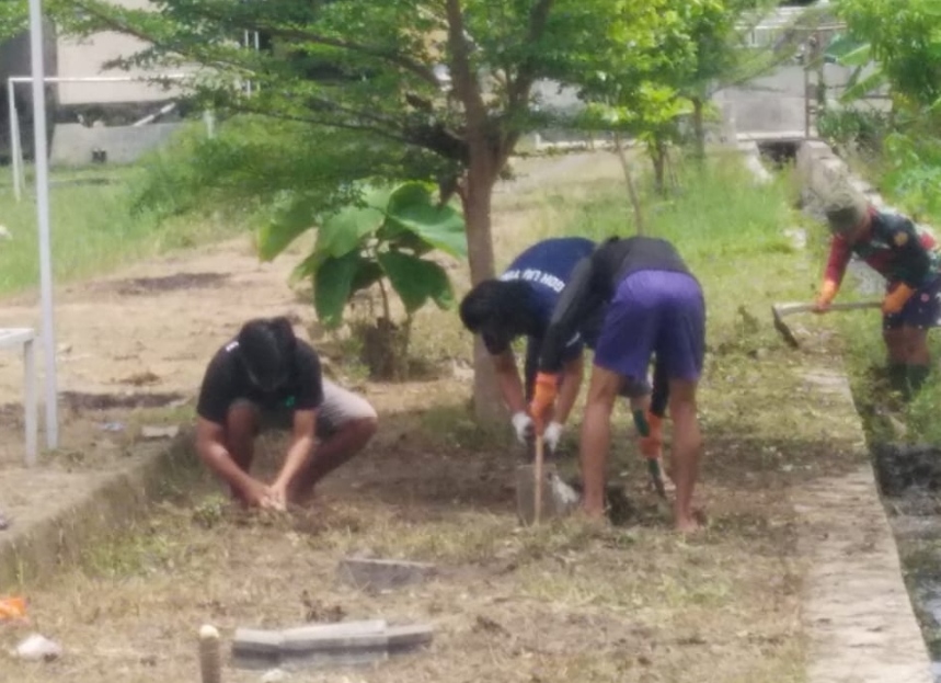 KARANG TARUNA SAPTA MUDHA DESA SABRANGLOR PEDULI LINGKUNGAN