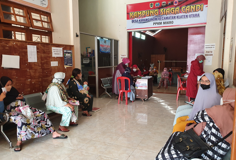 PEMERIKSAAN ANC DI BALAI DESA KARANGANOM