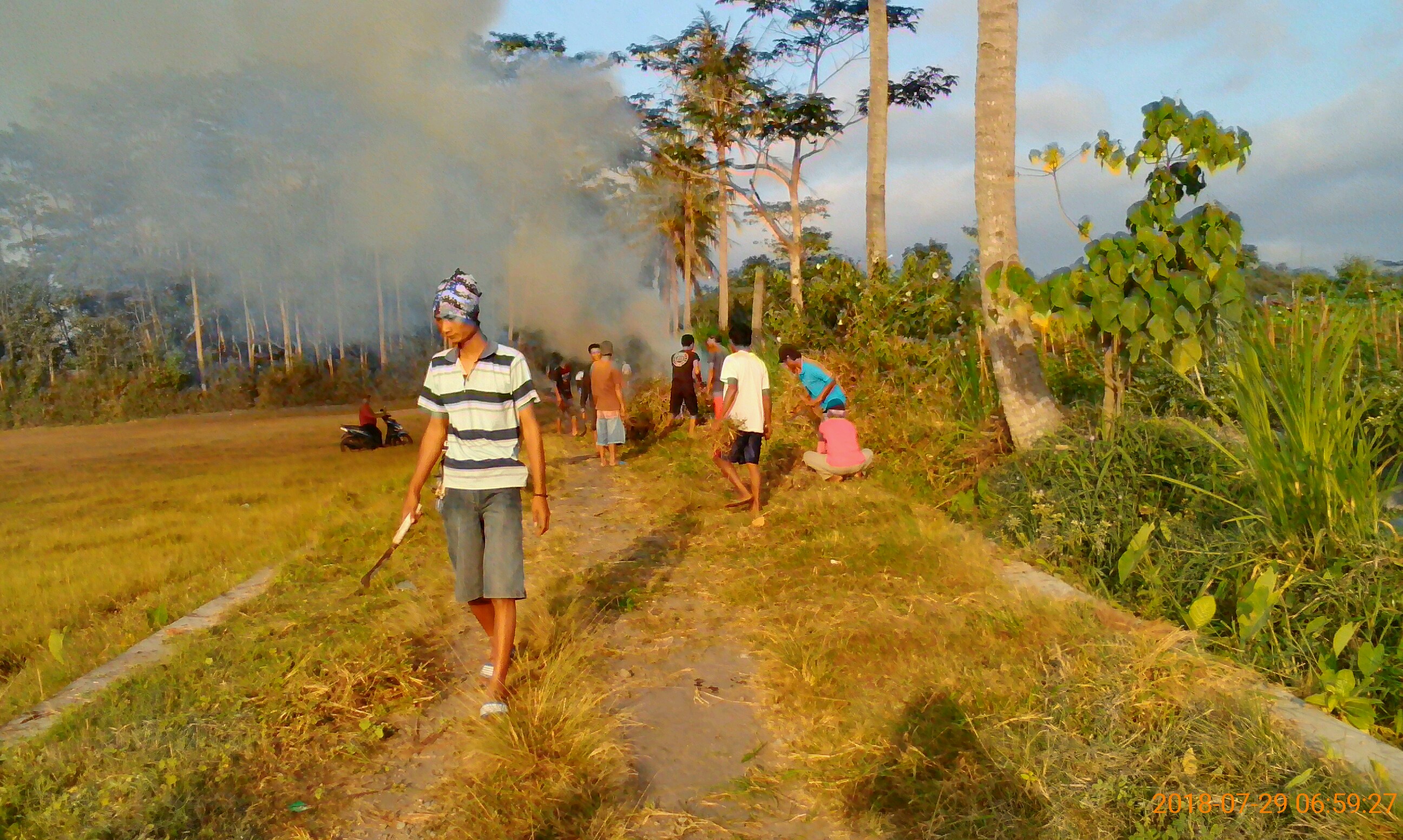 Kegiatan Bulan bakti gotong royong