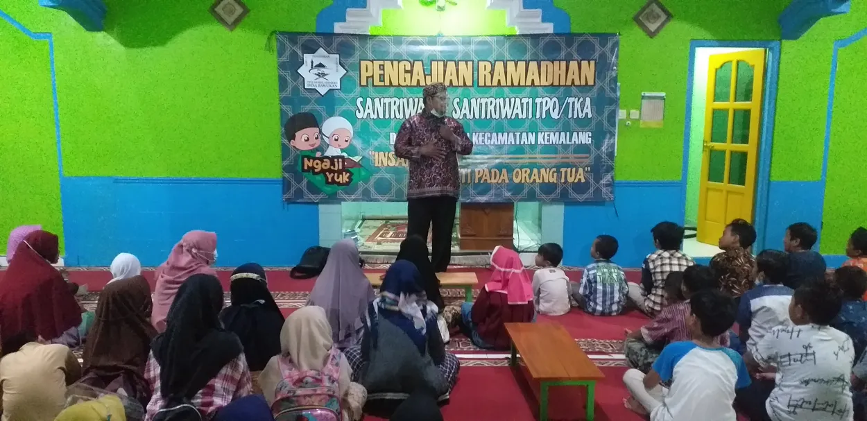 Outbound bersama Pahlawan bertopeng