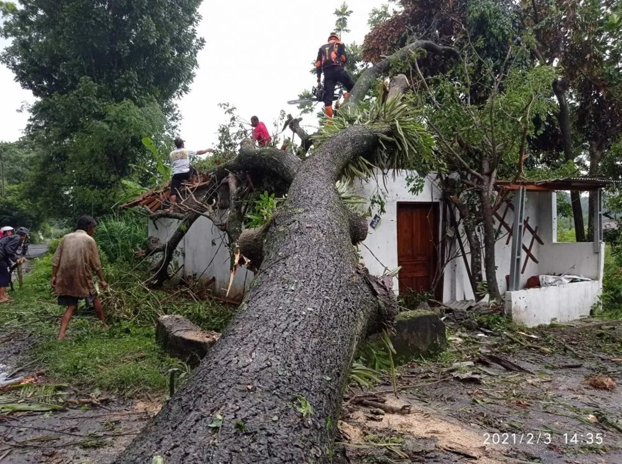 Laporan Bencana Puting Beliung Desa Joho, Rabu 3 Februari 2021