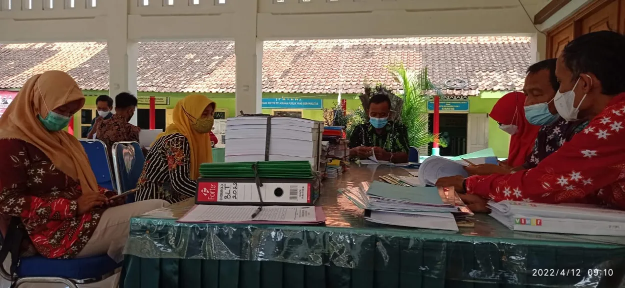 Pemdes Joho Mengikuti Kegiatan Monitoring dan Evaluasi (Monev) di Kecamatan Prambanan