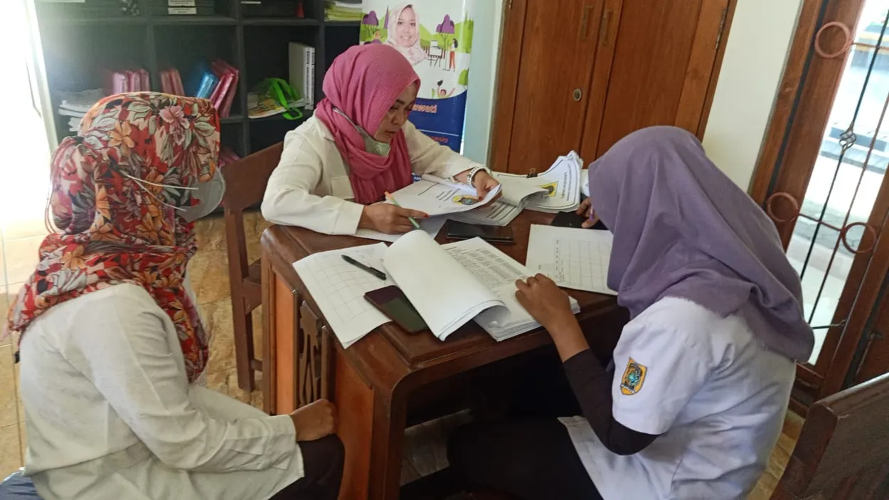 MONITORING & EVALUASI (MONEV) DD, ADD, BANKEU