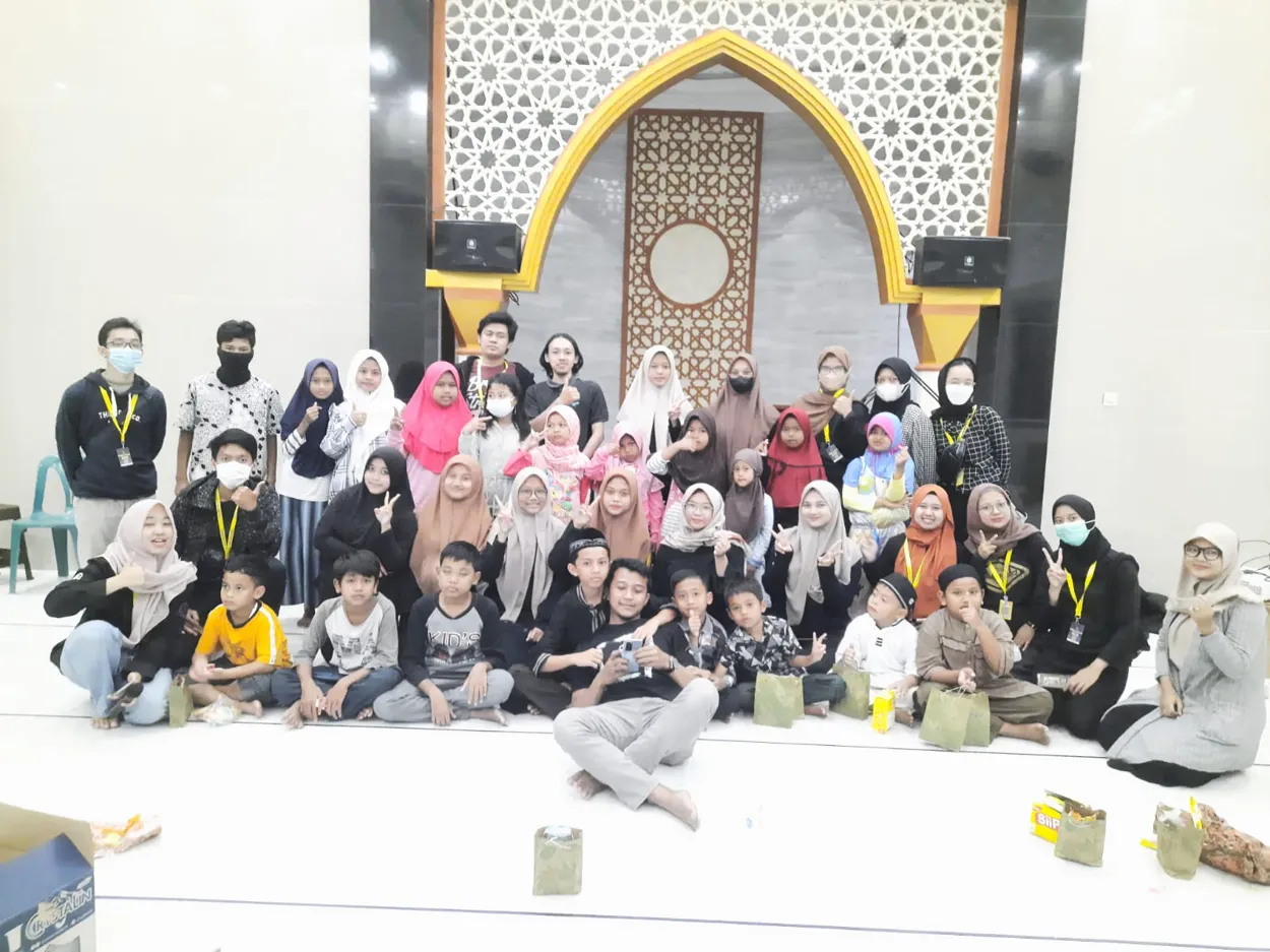 Gemerlap Malam Takbiran di Desa Kadilanggon