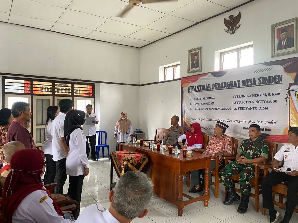 Sekdes dan 2 Kaur Resmi dilantik oleh Kepala Desa " Satya Sugiyanto "