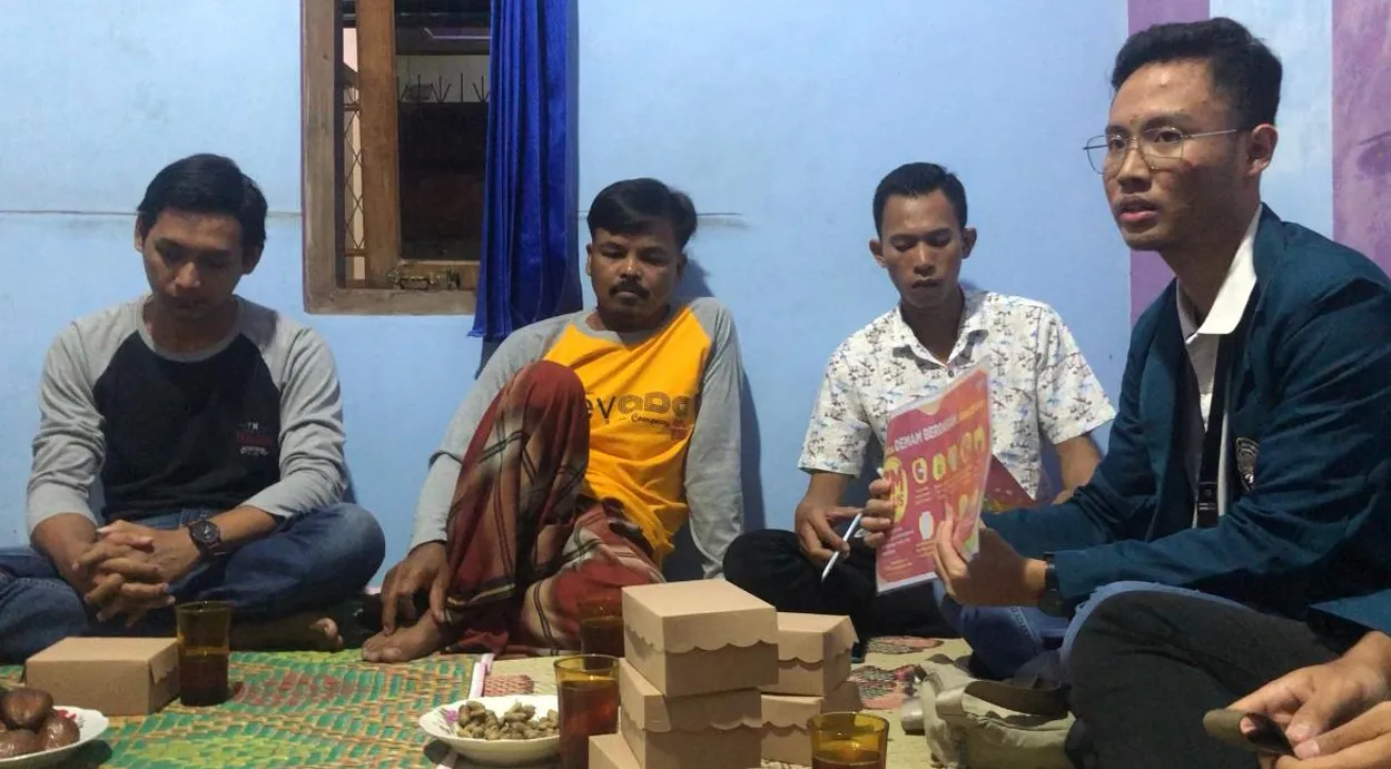 Ledakan Kesadaran! Penyuluhan Hebat tentang DB Mengguncang Desa Kajen dan Menggerakkan Warga!