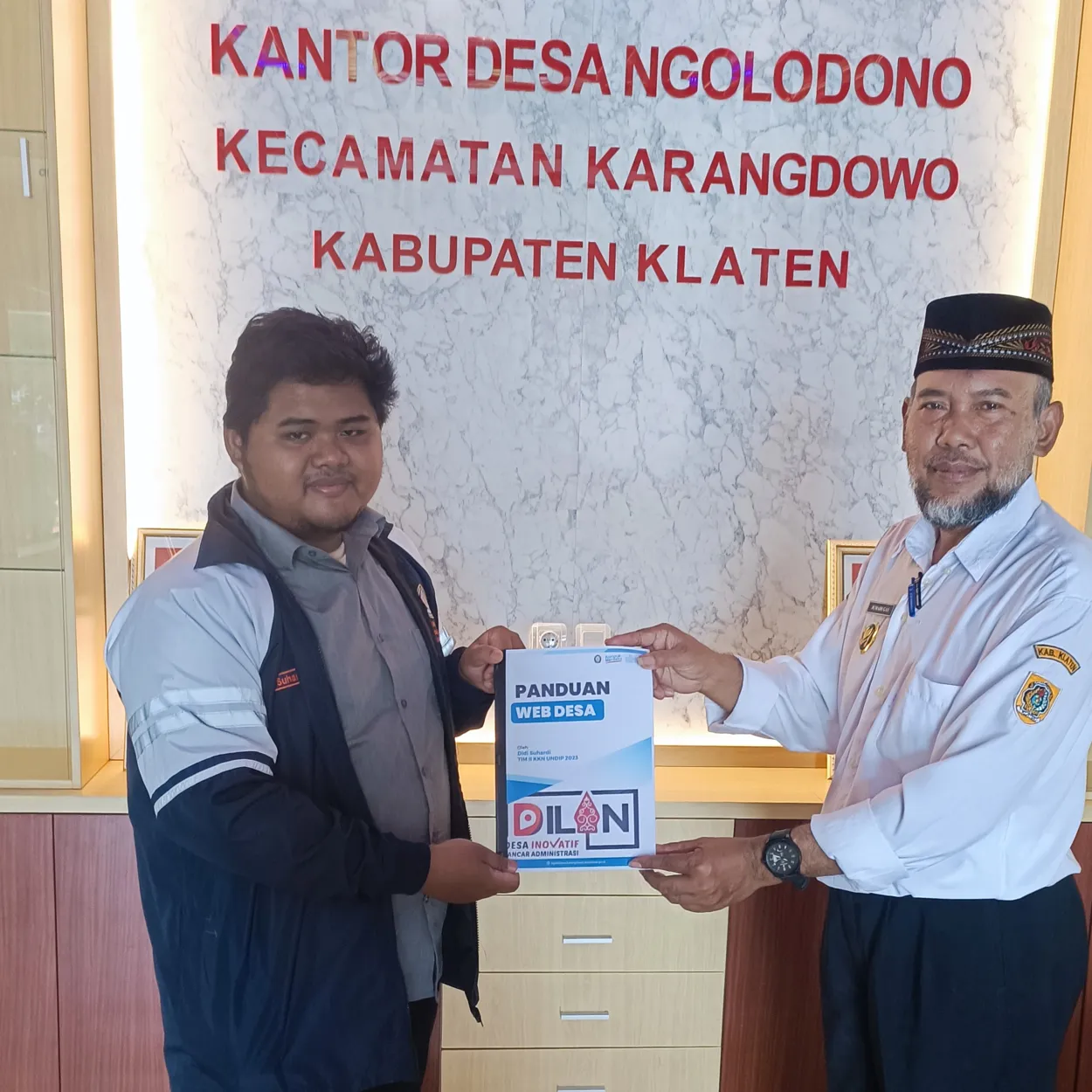 Revitalisasi Ngolodono Menuju Era Digital: Mahasiswa KKN Undip Aktifkan Web Desa & Berikan Pelatihan