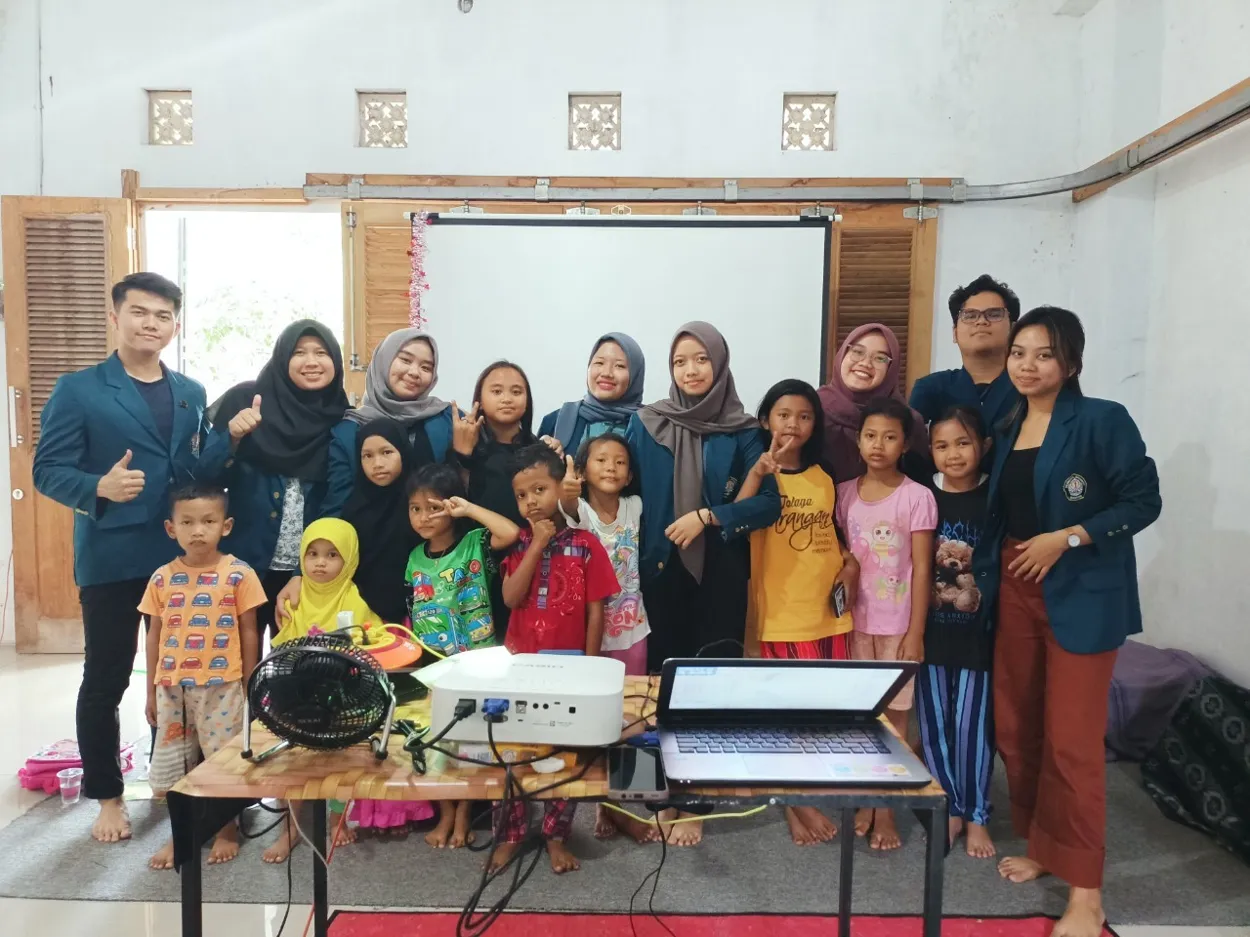 Mahasiswa KKN Tim II Undip Lakukan Pelatihan Public Speaking untuk anak-anak Desa Meger
