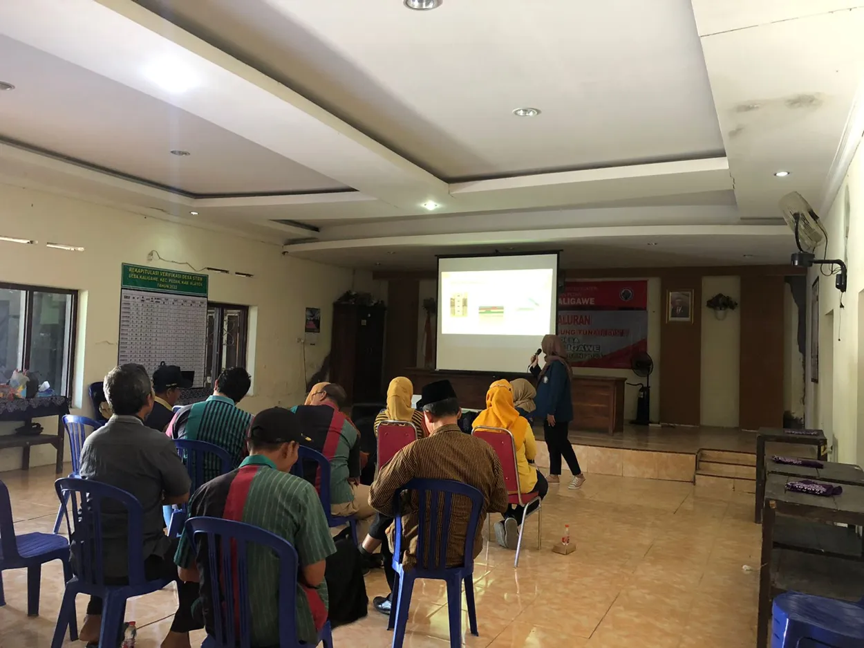 Lakukan Pelatihan Arsip, Mahasiswa KKN Undip Galakkan Pentingnya Arisp